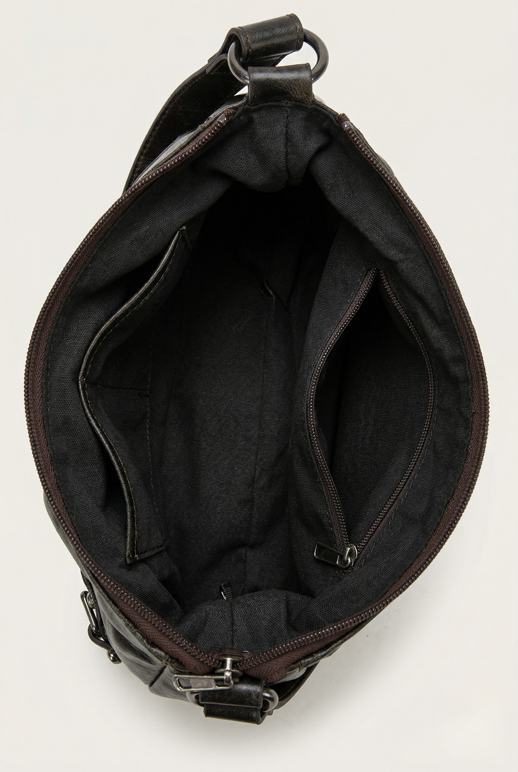 Sac hobo cuir boucle vintage