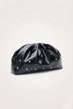 Pochette cloutée