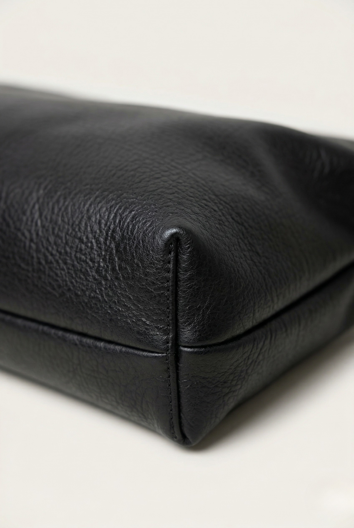 Pochette souple en cuir