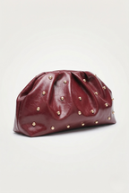 Pochette cloutée